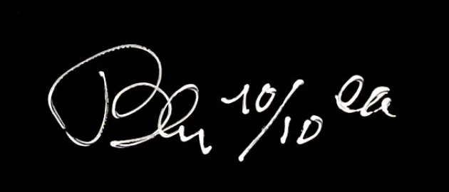 Signature 1 — Ben Vautier · En bas à droite de la feuille noire.