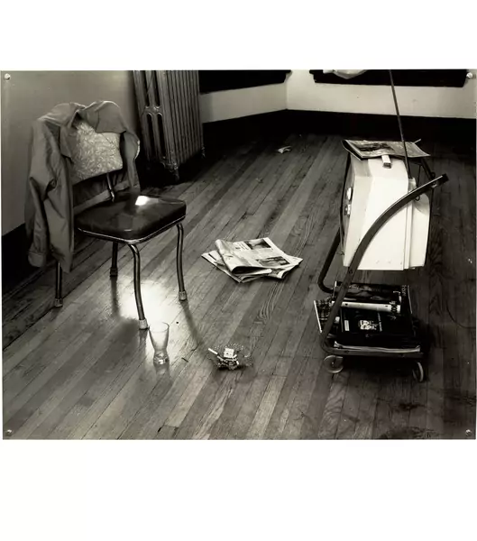 Balthasar Burkhard — TV Chicago — Galerie Kornfeld