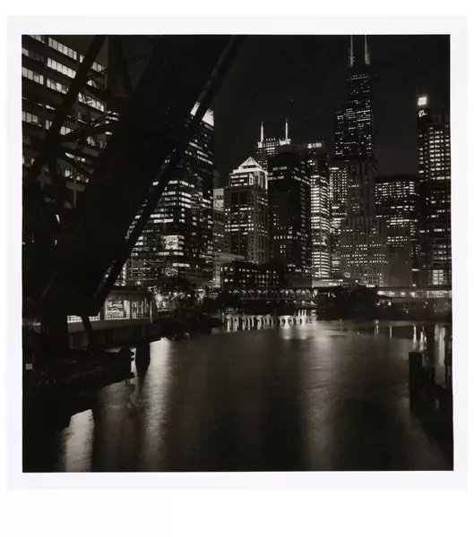 Balthasar Burkhard — Chicago — Galerie Kornfeld