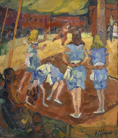Filles dans une air de jeu