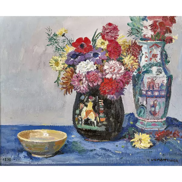 Tischstillleben mit Gefässen und Blumen