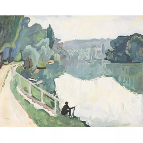 Sommerliches Flussufer mit Angler