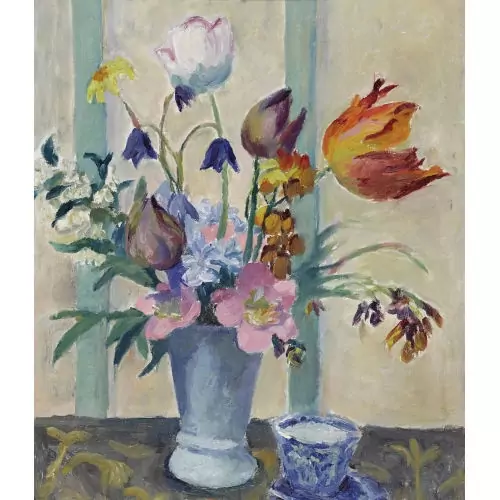 Blumenstrauss in blauer Vase