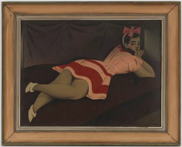 Jeune fille allongée