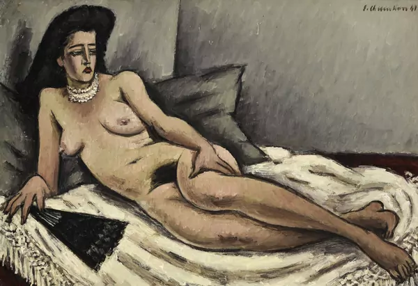 Femme nue allongée