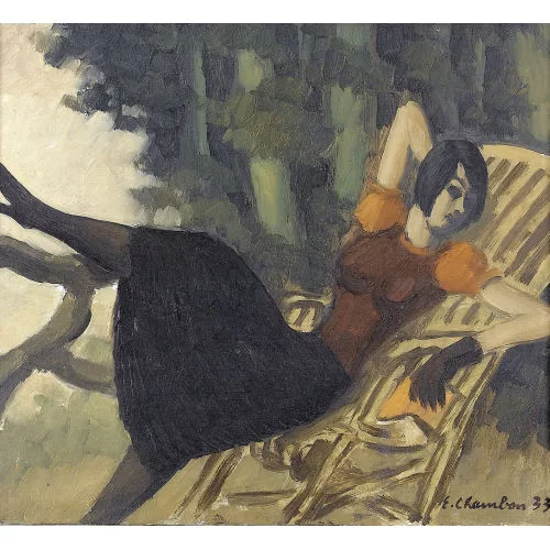 Émile François Chambon — Junge Frau in dunklem Rock auf einem Gartenstuhl.
