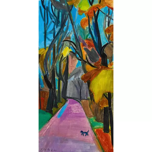 Herbstliche Allee mit schwarzer Katze