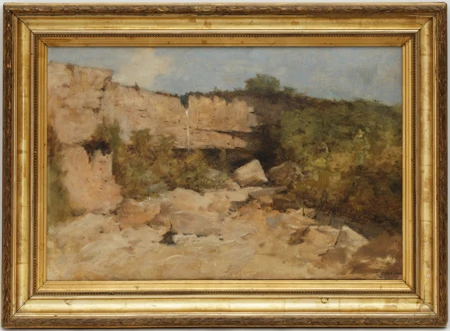 Cascade dans la falaise