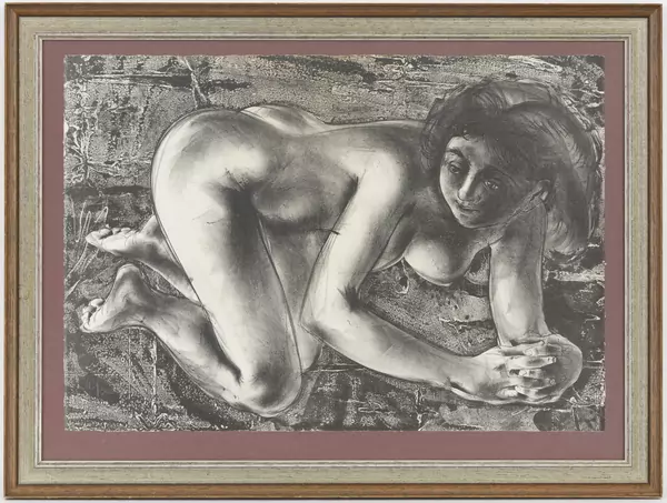 Jeune femme nue couchée