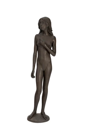 Femme nue debout