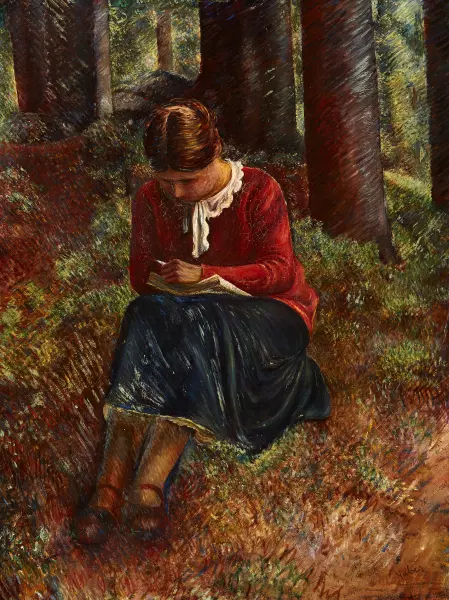Hedi Kündig am Lesen im Wald