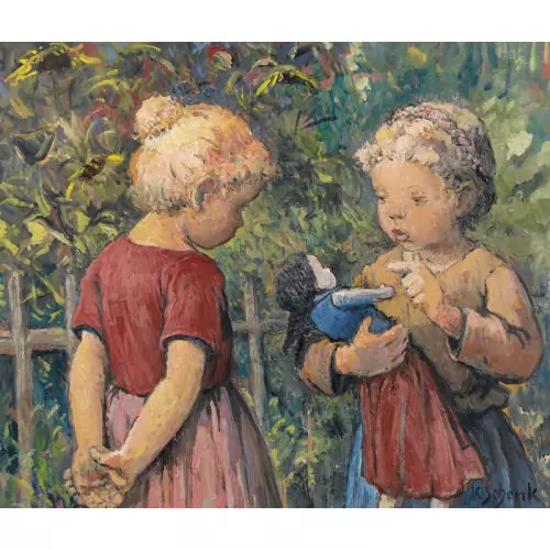 Zwei Mädchen mit einer Puppe im Garten