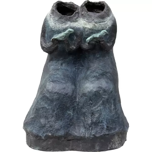 Leiko Ikemura — Doppelfigur mit Vogel im Arm — Galerie Kornfeld
