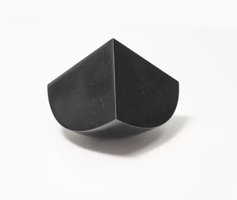 Pyramide in Form einer Achtelskugel, 1965