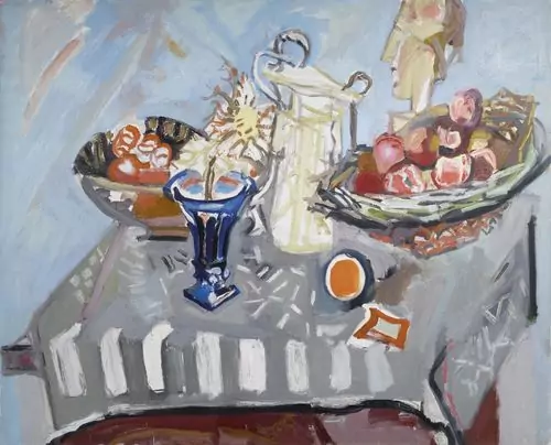 MAX GUBLER — Stilleben mit Distel in blauer Vase, Salzfass, Apfelkorb und Maske. Um 1956. — Koller Auktionen