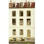 Fassade mit kleinem Vorgarten