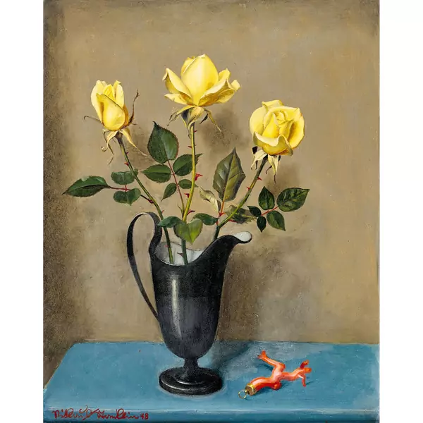 Drei gelbe Rosen und Korallenanhänger