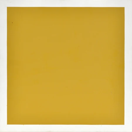 Carré beige sur fond blanc