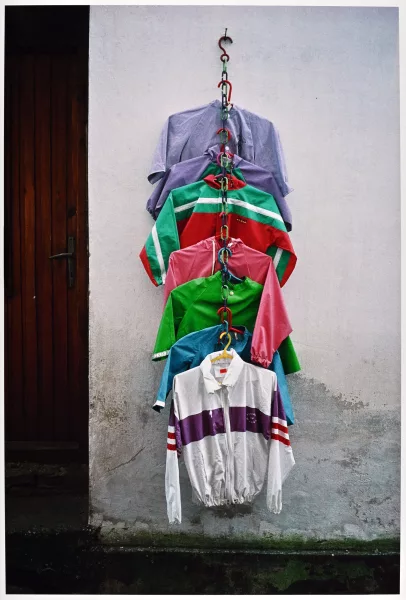 Roman Signer — Jacken, 2003